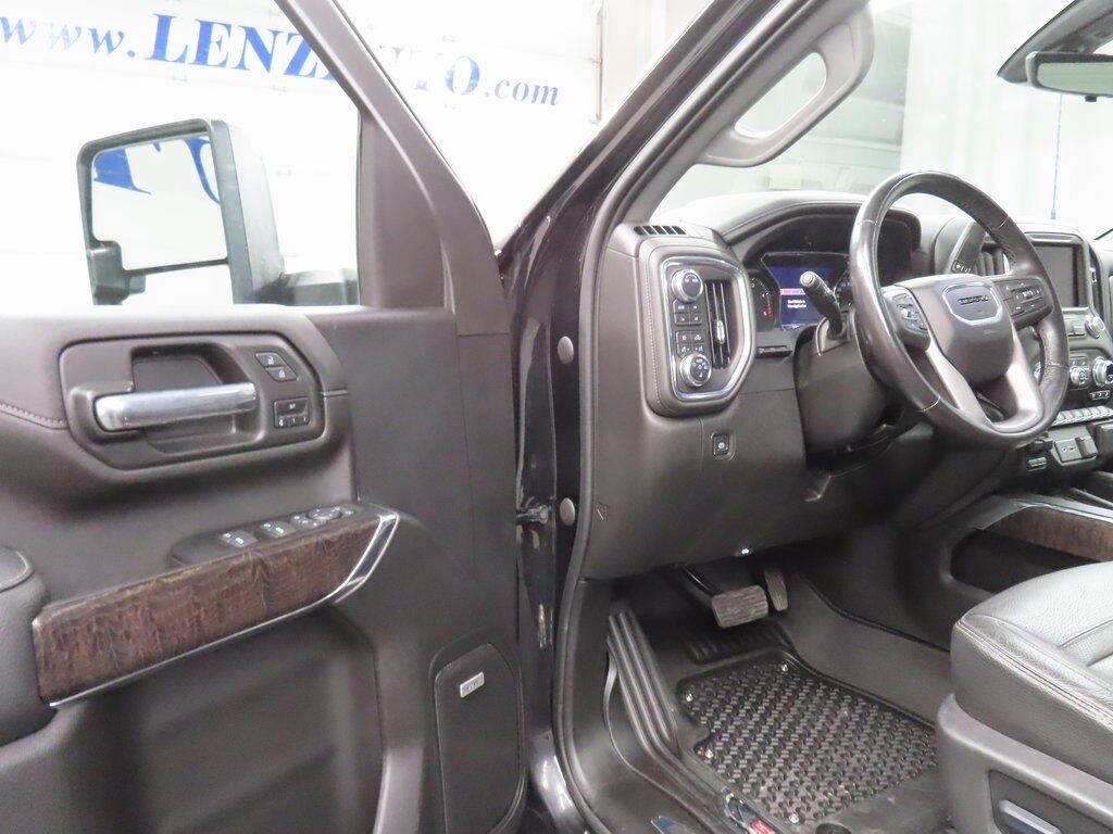 2023 GMC Sierra 2500HD 4x4 Crew Cab Denali Fond du Lac WI 2023 GMC Sierra 2500HD 4x4 Crew Cab Denali Fond du Lac WI