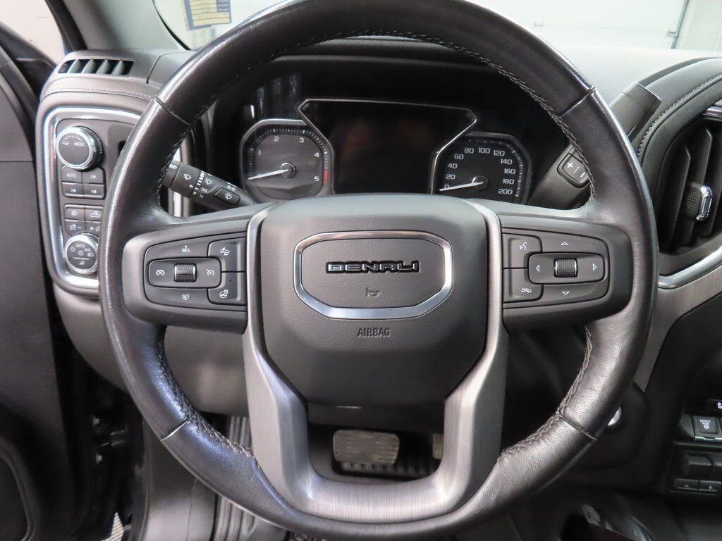 2023 GMC Sierra 2500HD 4x4 Crew Cab Denali Fond du Lac WI 2023 GMC Sierra 2500HD 4x4 Crew Cab Denali Fond du Lac WI