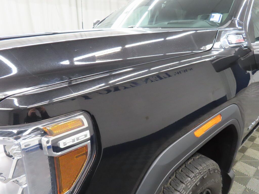 2023 GMC Sierra 2500HD 4x4 Crew Cab Denali Fond du Lac WI 2023 GMC Sierra 2500HD 4x4 Crew Cab Denali Fond du Lac WI