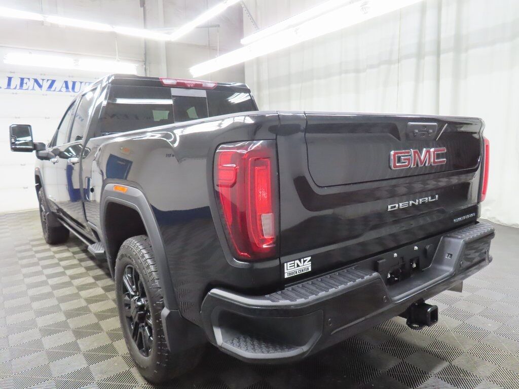 2023 GMC Sierra 2500HD 4x4 Crew Cab Denali Fond du Lac WI 2023 GMC Sierra 2500HD 4x4 Crew Cab Denali Fond du Lac WI