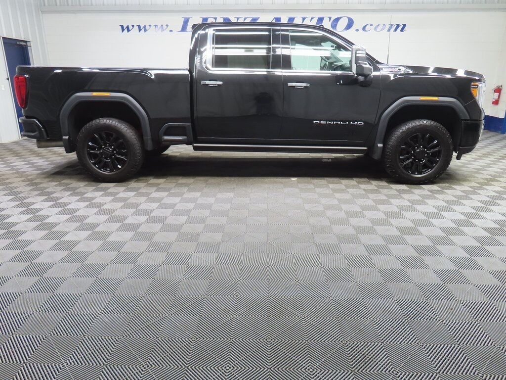 2023 GMC Sierra 2500HD 4x4 Crew Cab Denali Fond du Lac WI 2023 GMC Sierra 2500HD 4x4 Crew Cab Denali Fond du Lac WI