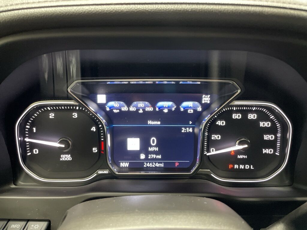 2023 GMC Sierra 2500HD 4x4 Crew Cab Denali Minocqua WI 2023 GMC Sierra 2500HD 4x4 Crew Cab Denali Minocqua WI