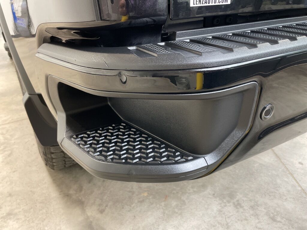 2023 GMC Sierra 2500HD 4x4 Crew Cab Denali Minocqua WI 2023 GMC Sierra 2500HD 4x4 Crew Cab Denali Minocqua WI