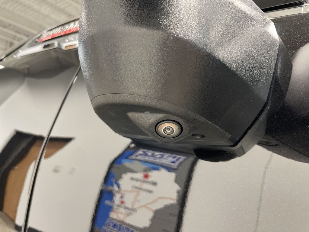 2023 GMC Sierra 2500HD 4x4 Crew Cab Denali Minocqua WI 2023 GMC Sierra 2500HD 4x4 Crew Cab Denali Minocqua WI