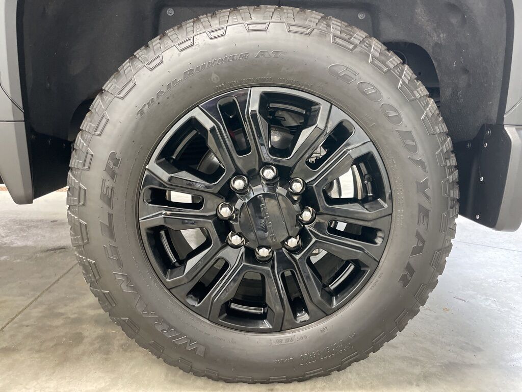 2023 GMC Sierra 2500HD 4x4 Crew Cab Denali Minocqua WI 2023 GMC Sierra 2500HD 4x4 Crew Cab Denali Minocqua WI