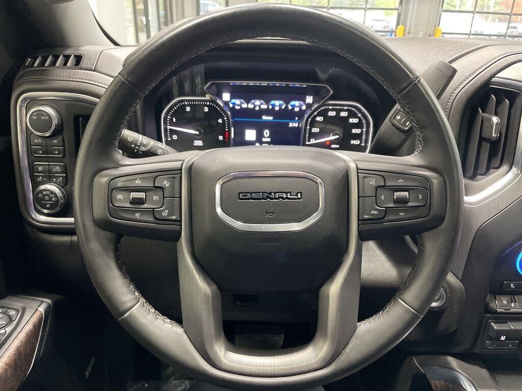 2023 GMC Sierra 2500HD 4x4 Crew Cab Denali Minocqua WI 2023 GMC Sierra 2500HD 4x4 Crew Cab Denali Minocqua WI