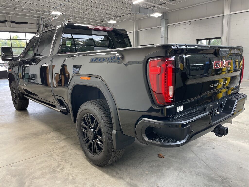 2023 GMC Sierra 2500HD 4x4 Crew Cab Denali Minocqua WI 2023 GMC Sierra 2500HD 4x4 Crew Cab Denali Minocqua WI