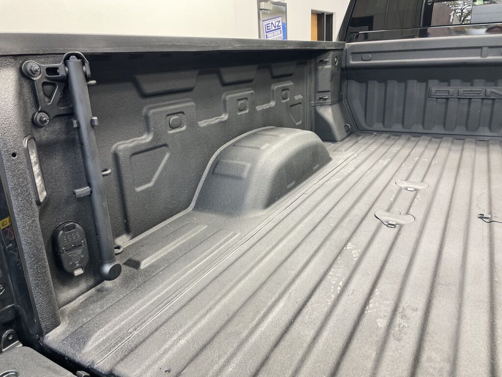 2023 GMC Sierra 2500HD 4x4 Crew Cab Denali Minocqua WI 2023 GMC Sierra 2500HD 4x4 Crew Cab Denali Minocqua WI