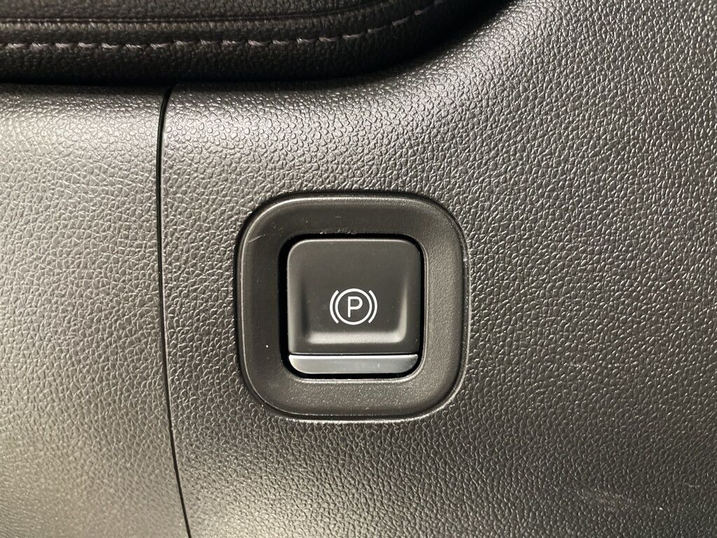 2023 GMC Sierra 2500HD 4x4 Crew Cab Denali Minocqua WI 2023 GMC Sierra 2500HD 4x4 Crew Cab Denali Minocqua WI