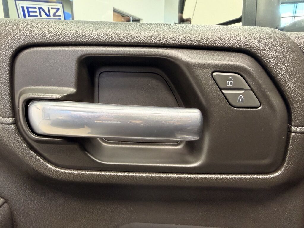 2023 GMC Sierra 2500HD 4x4 Crew Cab SLE Minocqua WI 2023 GMC Sierra 2500HD 4x4 Crew Cab SLE Minocqua WI