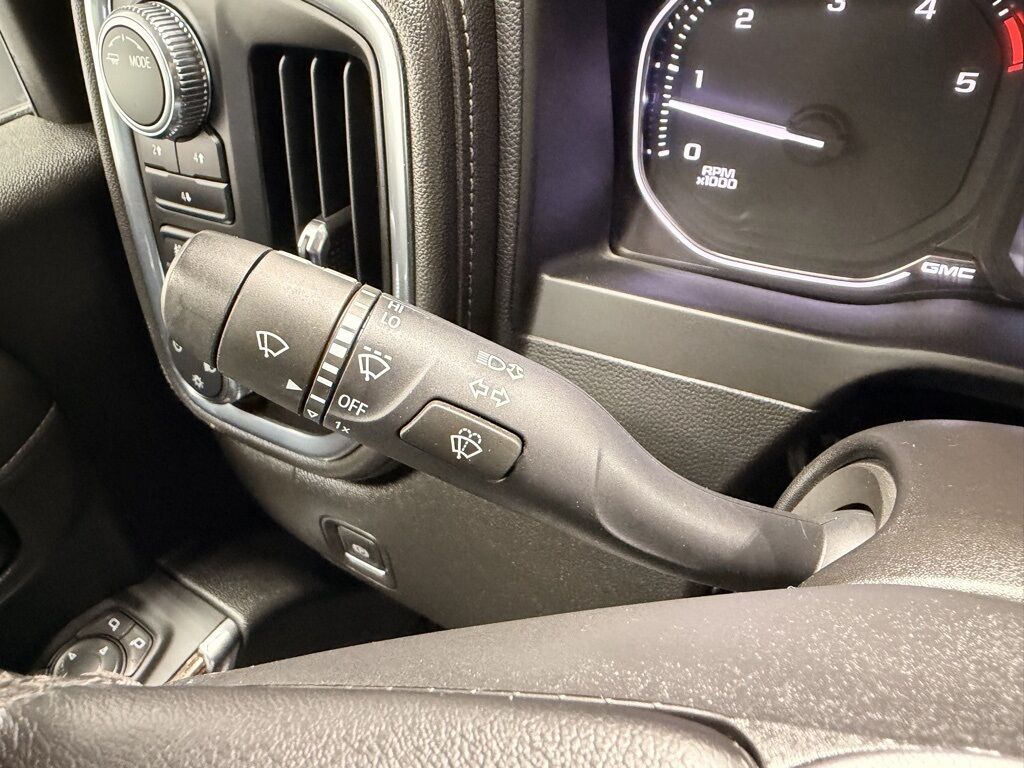 2023 GMC Sierra 2500HD 4x4 Crew Cab SLE Minocqua WI 2023 GMC Sierra 2500HD 4x4 Crew Cab SLE Minocqua WI