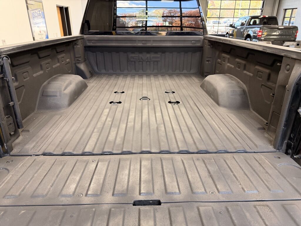 2023 GMC Sierra 2500HD 4x4 Crew Cab SLE Minocqua WI 2023 GMC Sierra 2500HD 4x4 Crew Cab SLE Minocqua WI