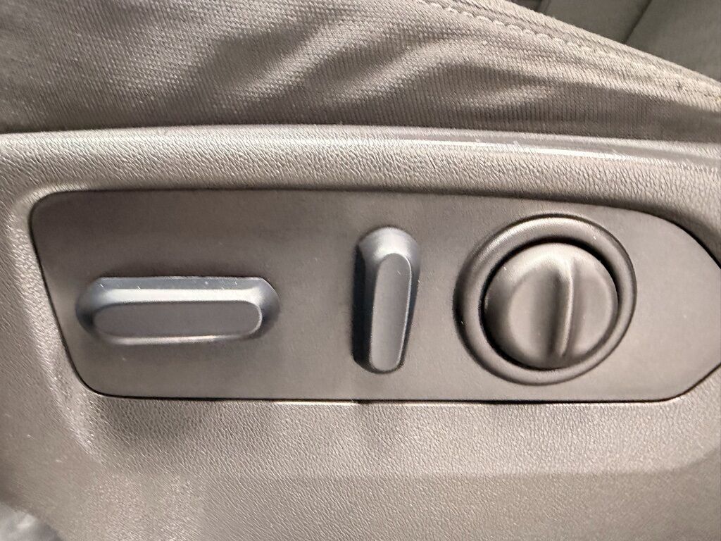 2023 GMC Sierra 2500HD 4x4 Crew Cab SLE Minocqua WI 2023 GMC Sierra 2500HD 4x4 Crew Cab SLE Minocqua WI