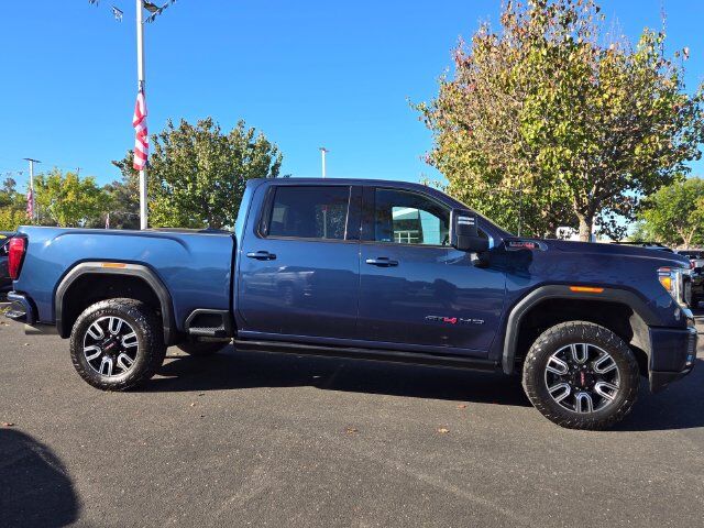 2023 GMC Sierra 2500HD AT4 2023 GMC Sierra 2500HD AT4