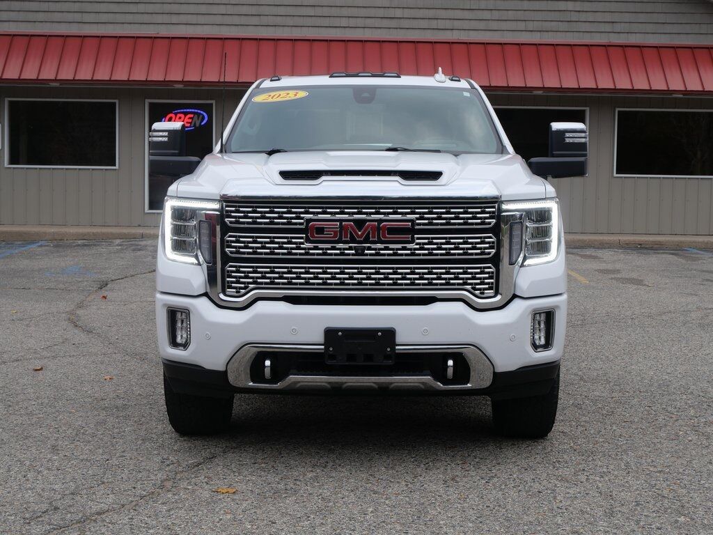 2023 GMC Sierra 2500HD Denali