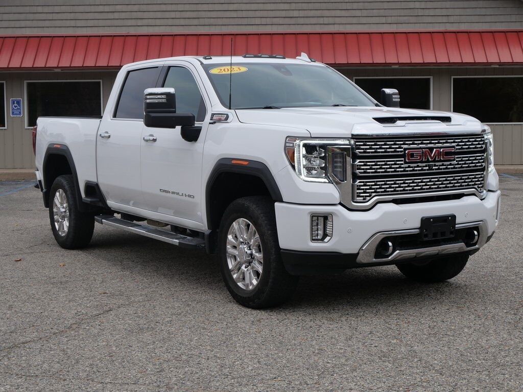 2023 GMC Sierra 2500HD Denali