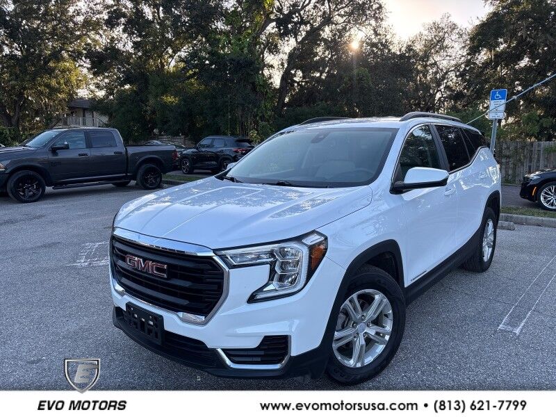 2023 GMC Terrain SLE's photo