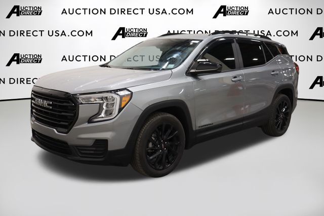 2023 GMC Terrain SLE's photo
