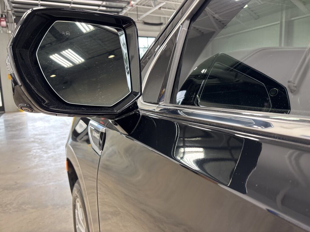 2023 GMC Yukon Denali 4WD Fond du Lac WI 2023 GMC Yukon Denali 4WD Fond du Lac WI