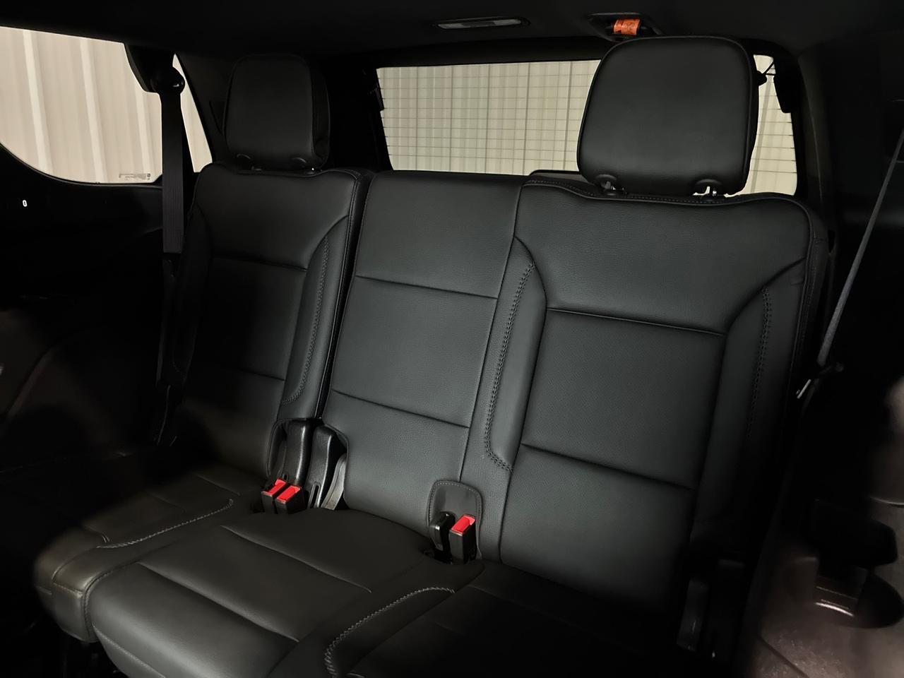 2023 GMC Yukon Denali, Power Boards, Pano Roof, Rear Entertainment Houston TX 2023 GMC Yukon Denali, Power Boards, Pano Roof, Rear Entertainment Houston TX