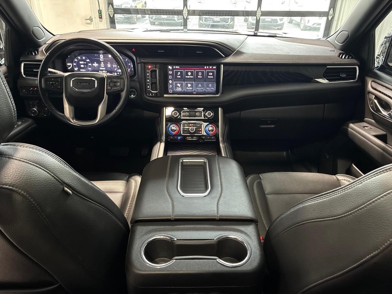 2023 GMC Yukon Denali, Power Boards, Pano Roof, Rear Entertainment Houston TX 2023 GMC Yukon Denali, Power Boards, Pano Roof, Rear Entertainment Houston TX