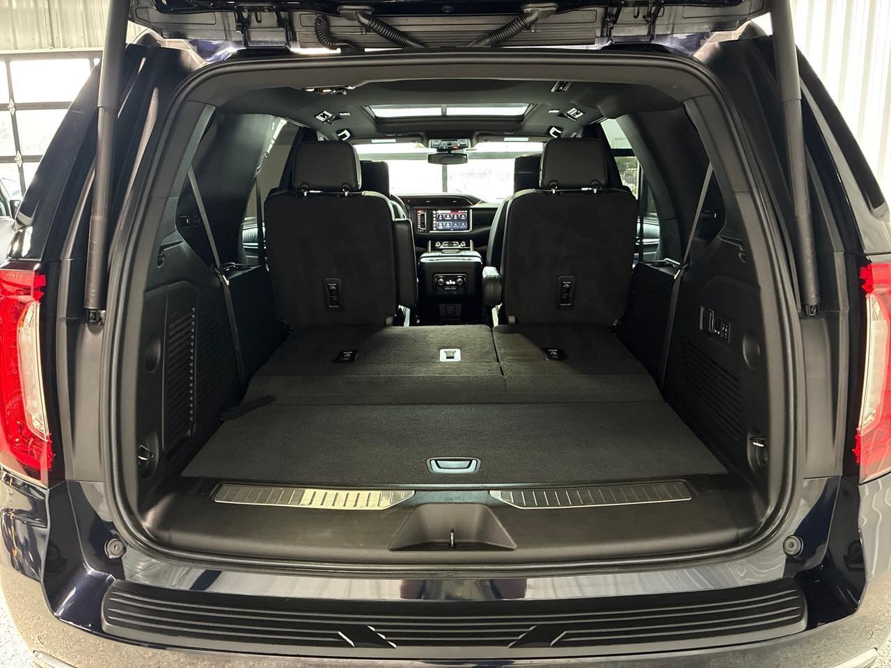 2023 GMC Yukon Denali, Power Boards, Pano Roof, Rear Entertainment Houston TX 2023 GMC Yukon Denali, Power Boards, Pano Roof, Rear Entertainment Houston TX