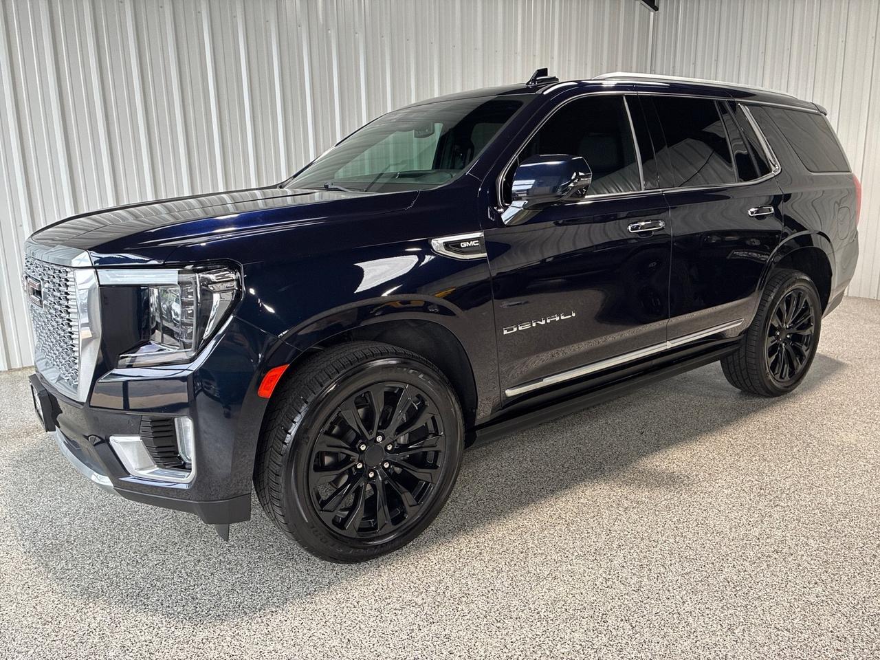 2023 GMC Yukon Denali, Power Boards, Pano Roof, Rear Entertainment Houston TX 2023 GMC Yukon Denali, Power Boards, Pano Roof, Rear Entertainment Houston TX