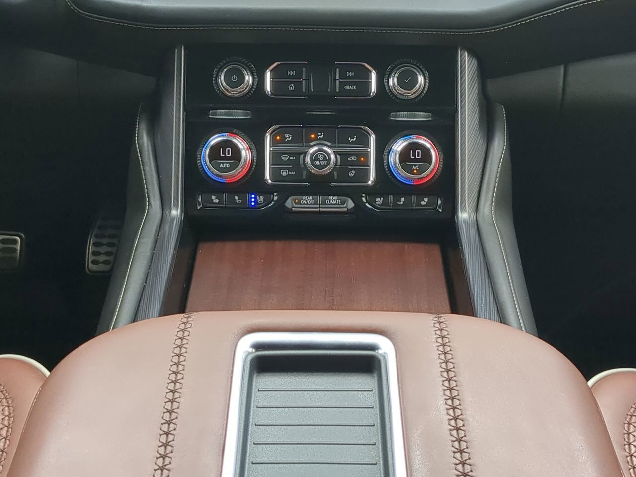 2023 GMC Yukon Denali Ultimate Appleton WI