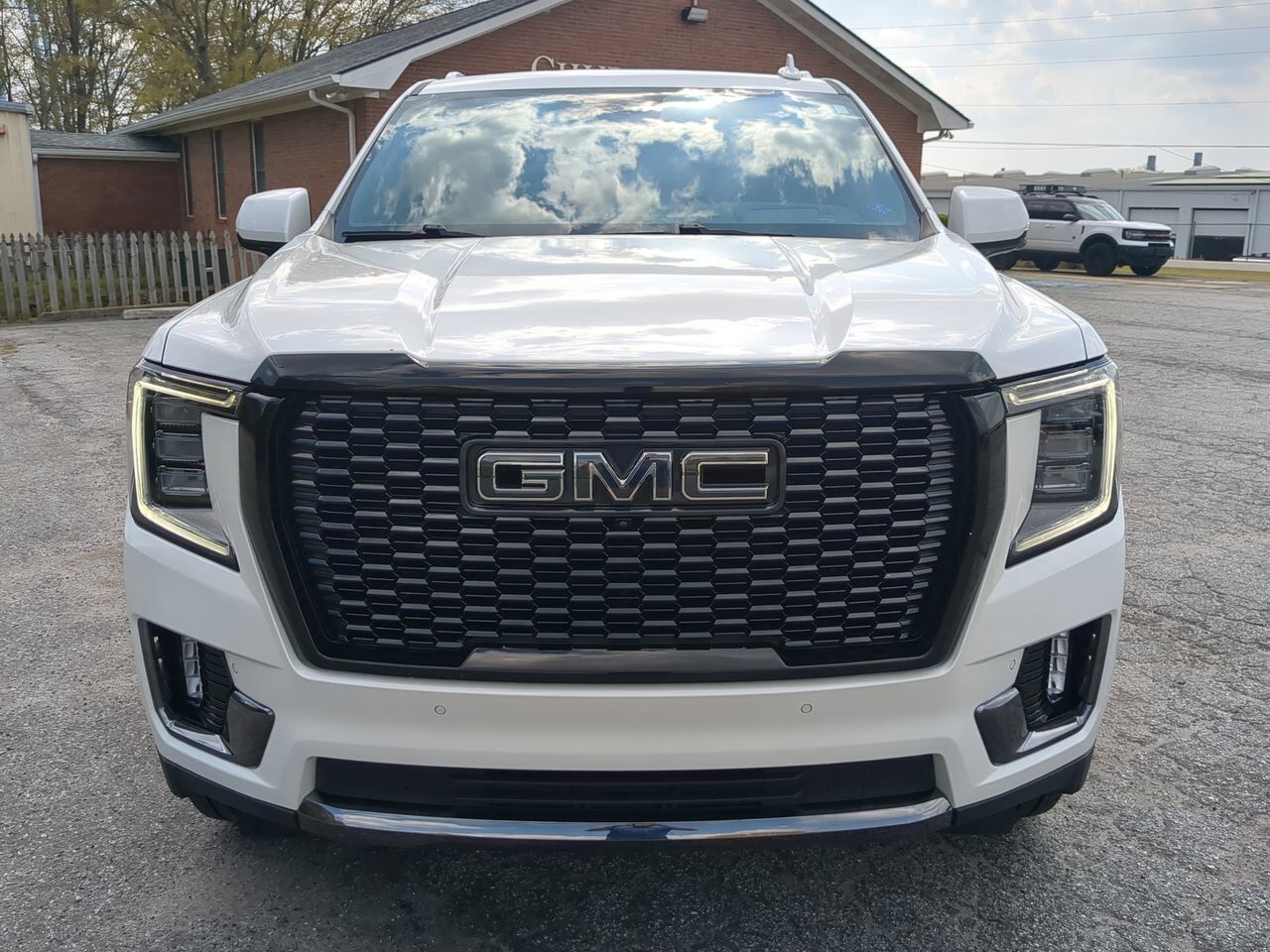 2023 GMC Yukon Denali Ultimate Appleton WI