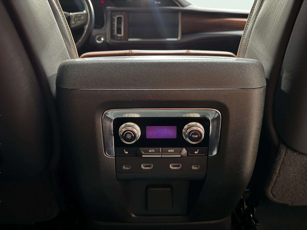 2023 GMC Yukon Denali Ultimate w/Premium Pkg San Clemente CA