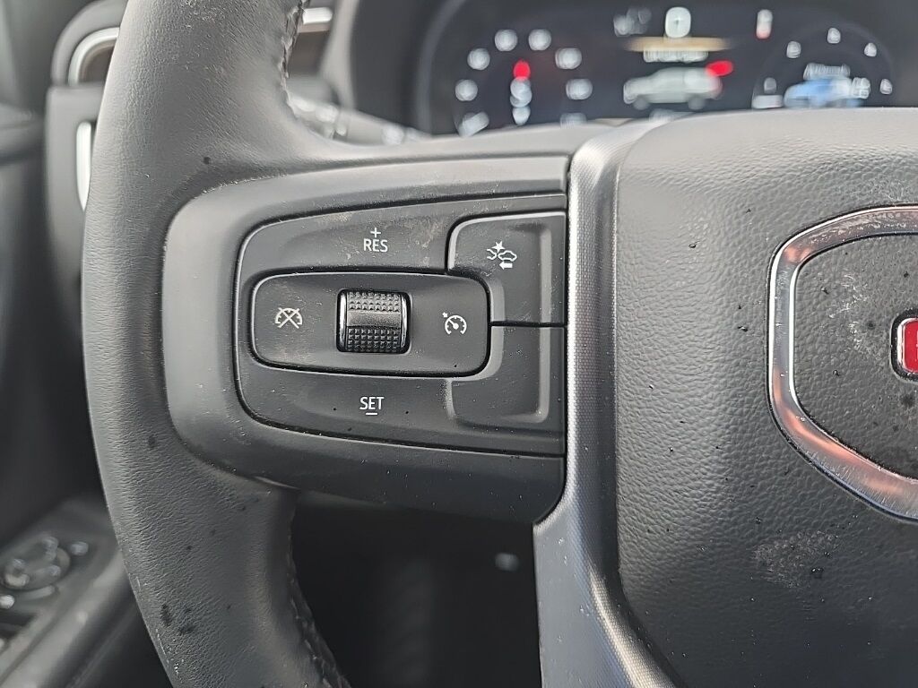 2023 GMC Yukon SLE 4WD Fond du Lac WI 2023 GMC Yukon SLE 4WD Fond du Lac WI