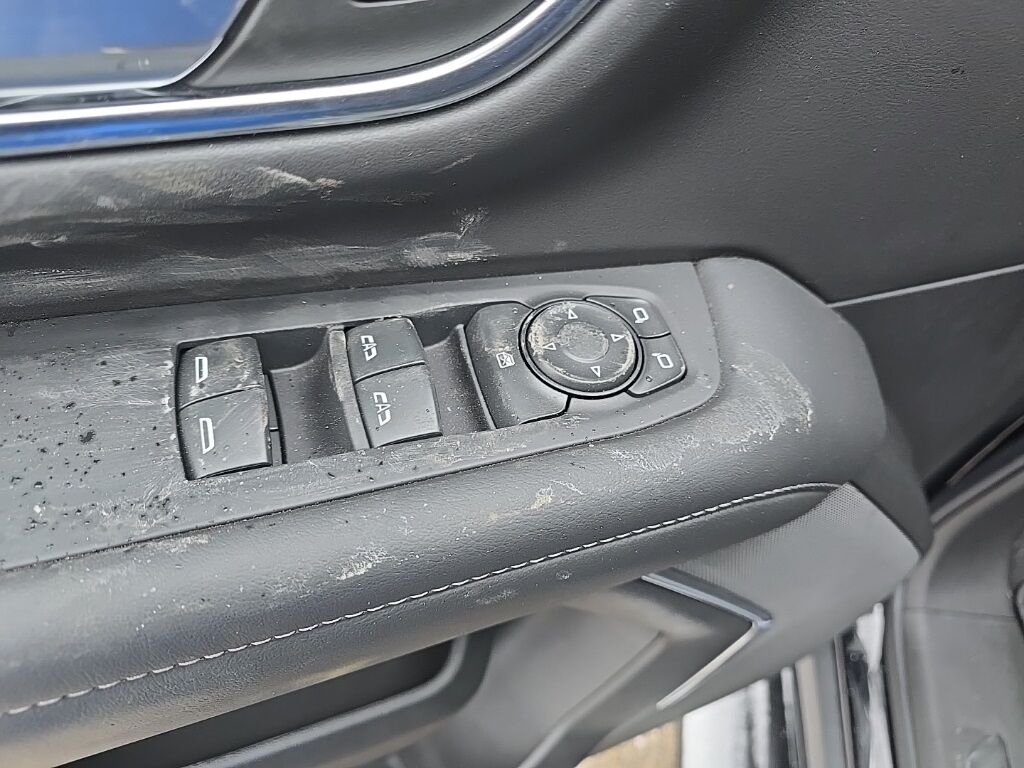 2023 GMC Yukon SLE 4WD Fond du Lac WI 2023 GMC Yukon SLE 4WD Fond du Lac WI