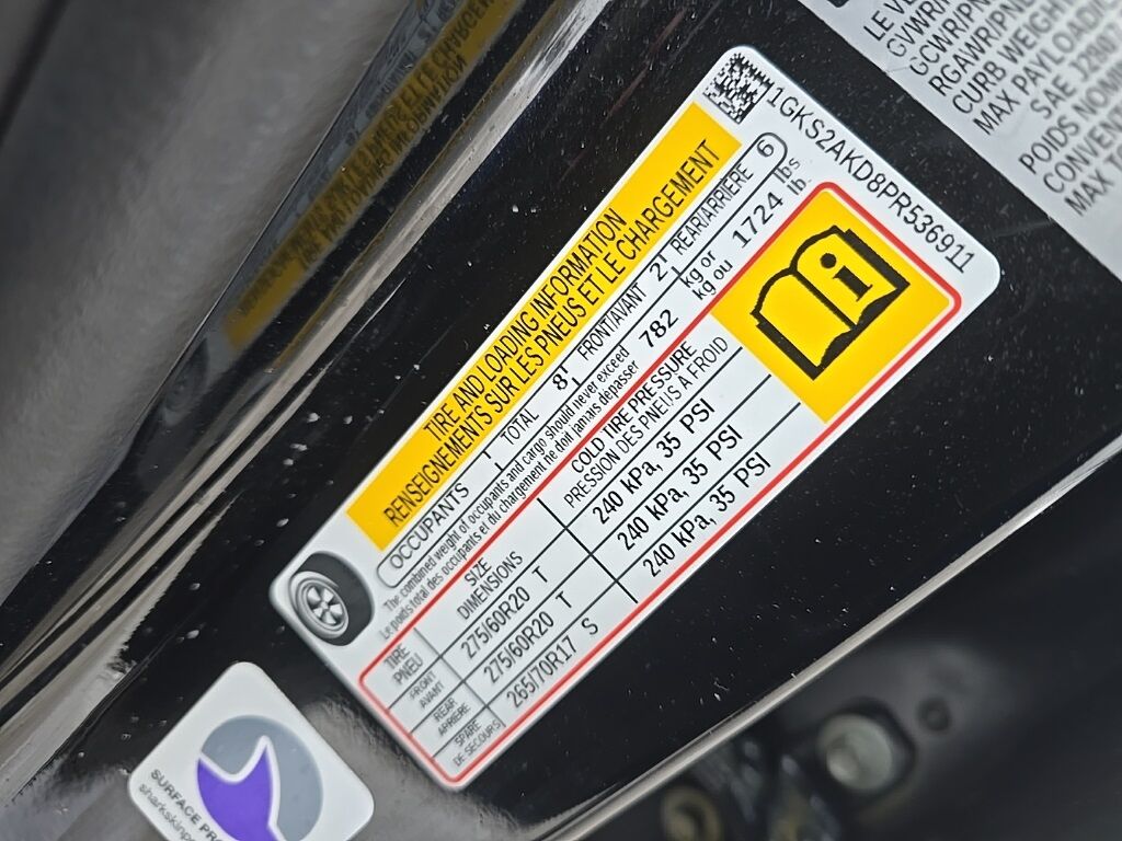 2023 GMC Yukon SLE 4WD Fond du Lac WI 2023 GMC Yukon SLE 4WD Fond du Lac WI