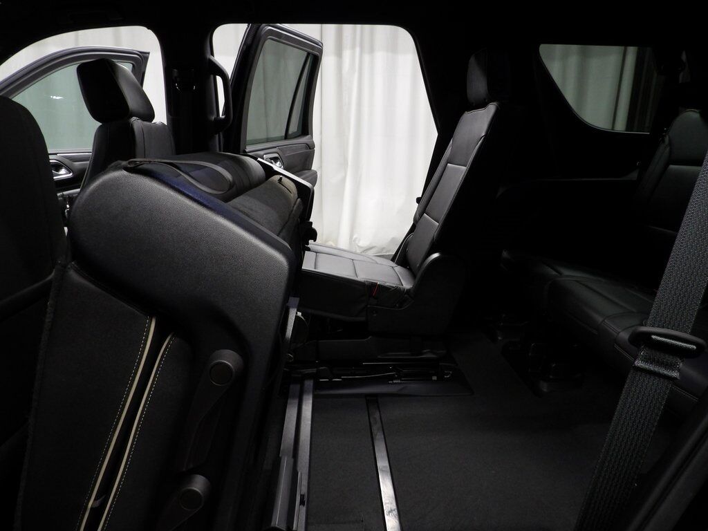 2023 GMC Yukon SLT 4WD Fond du Lac WI