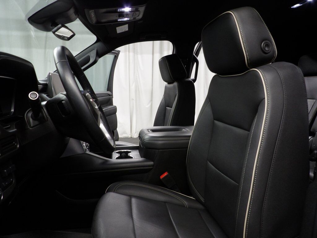 2023 GMC Yukon SLT 4WD Fond du Lac WI