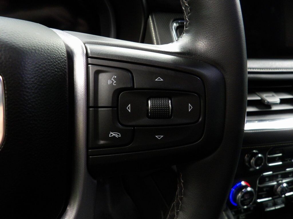 2023 GMC Yukon SLT 4WD Fond du Lac WI