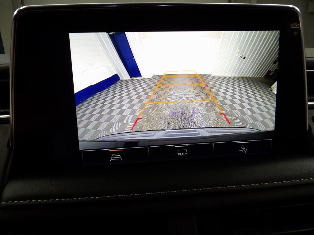 2023 GMC Yukon SLT 4WD Fond du Lac WI