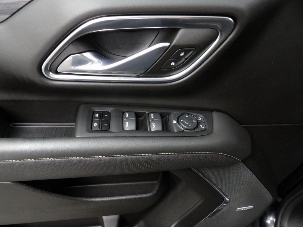 2023 GMC Yukon SLT 4WD Fond du Lac WI