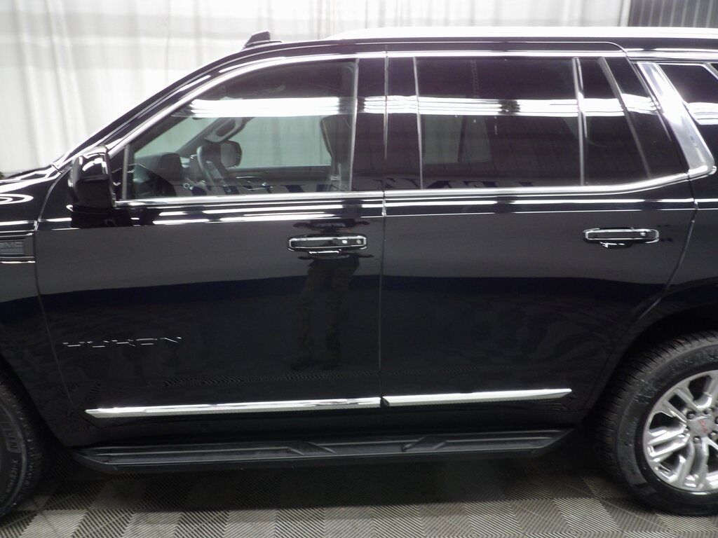 2023 GMC Yukon SLT 4WD Fond du Lac WI