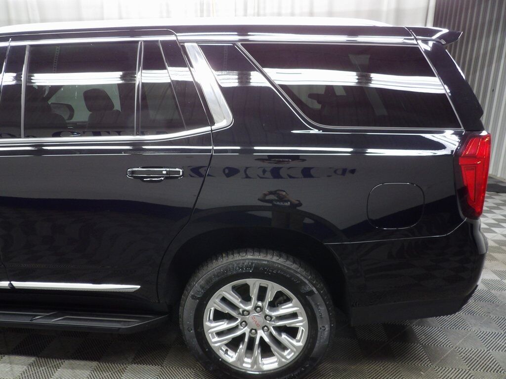 2023 GMC Yukon SLT 4WD Fond du Lac WI