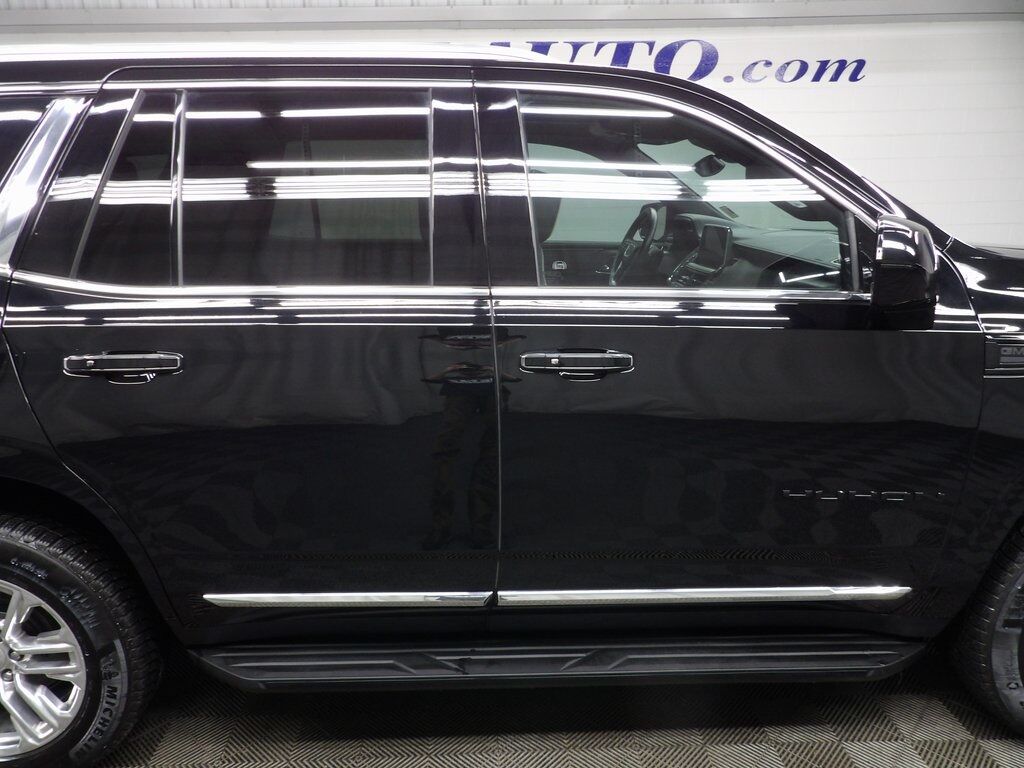 2023 GMC Yukon SLT 4WD Fond du Lac WI