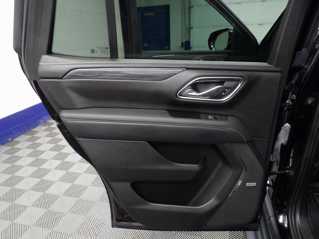 2023 GMC Yukon SLT 4WD Fond du Lac WI