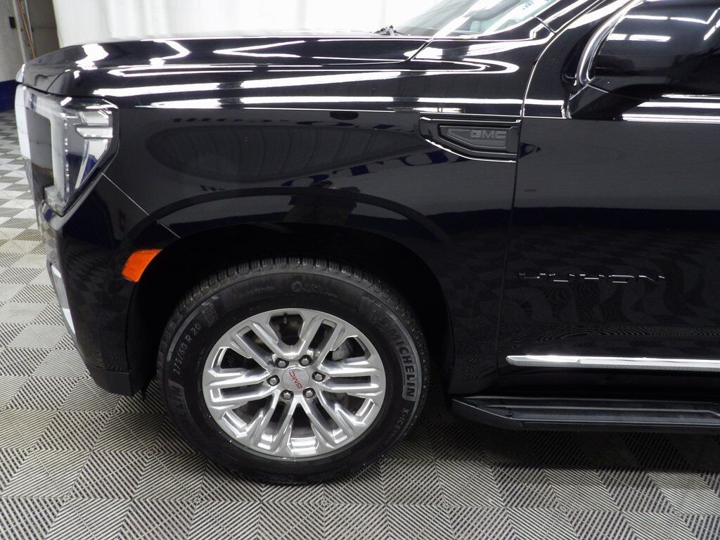 2023 GMC Yukon SLT 4WD Fond du Lac WI