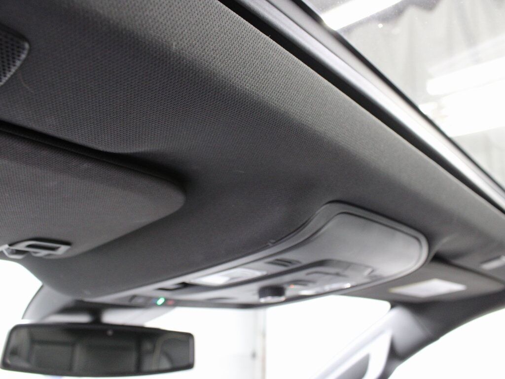 2023 GMC Yukon SLT 4WD Fond du Lac WI 2023 GMC Yukon SLT 4WD Fond du Lac WI