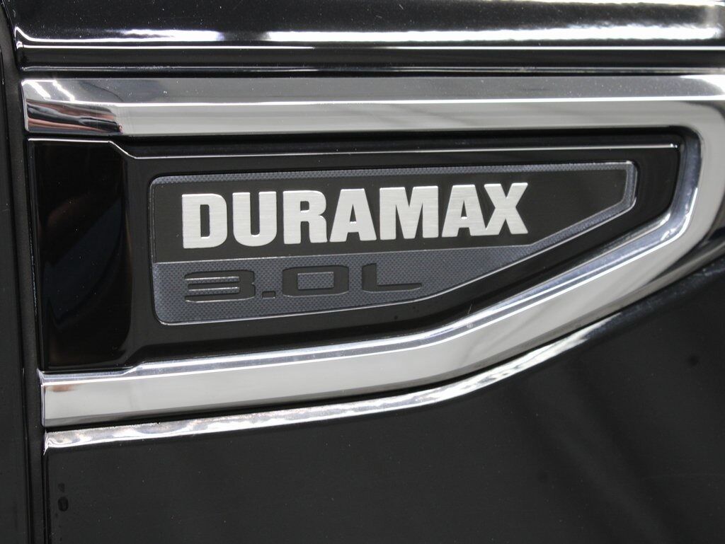 2023 GMC Yukon SLT 4WD Fond du Lac WI 2023 GMC Yukon SLT 4WD Fond du Lac WI