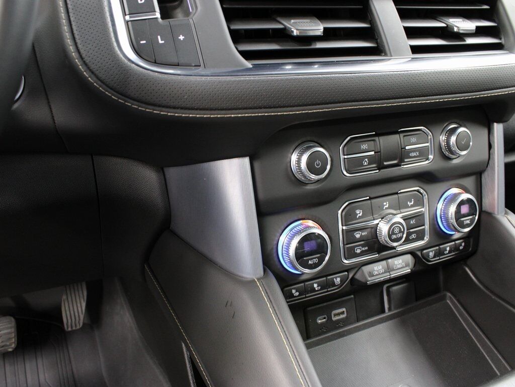 2023 GMC Yukon SLT 4WD Fond du Lac WI 2023 GMC Yukon SLT 4WD Fond du Lac WI