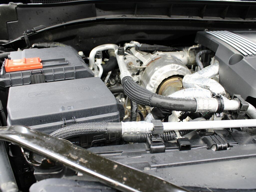 2023 GMC Yukon SLT 4WD Fond du Lac WI 2023 GMC Yukon SLT 4WD Fond du Lac WI