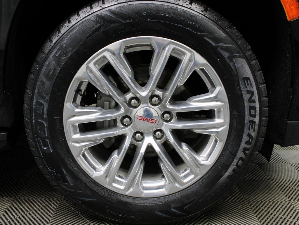 2023 GMC Yukon SLT 4WD Fond du Lac WI 2023 GMC Yukon SLT 4WD Fond du Lac WI