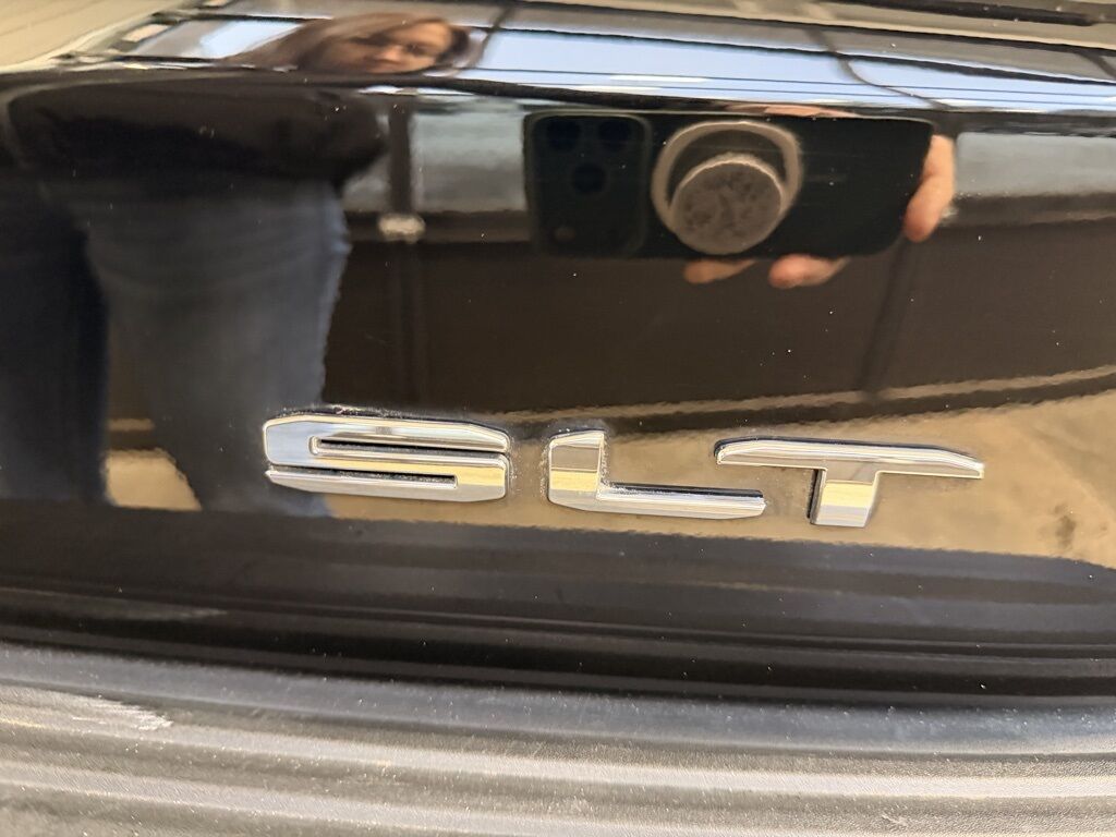 2023 GMC Yukon SLT 4WD Minocqua WI 2023 GMC Yukon SLT 4WD Minocqua WI