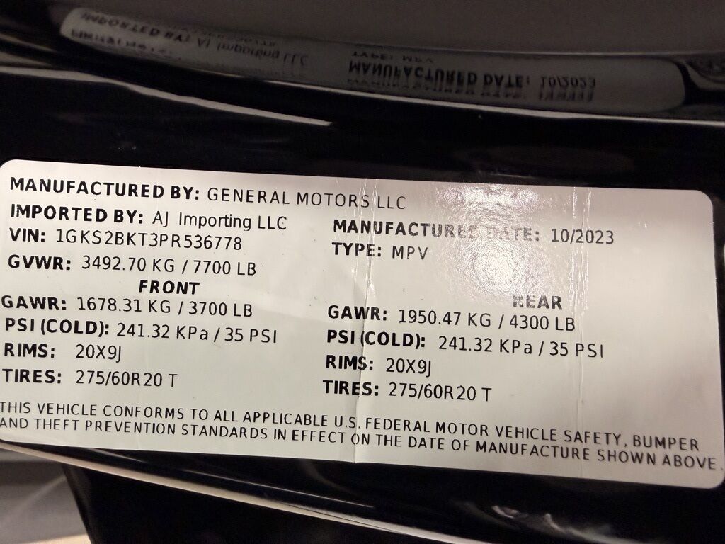 2023 GMC Yukon SLT 4WD Minocqua WI 2023 GMC Yukon SLT 4WD Minocqua WI
